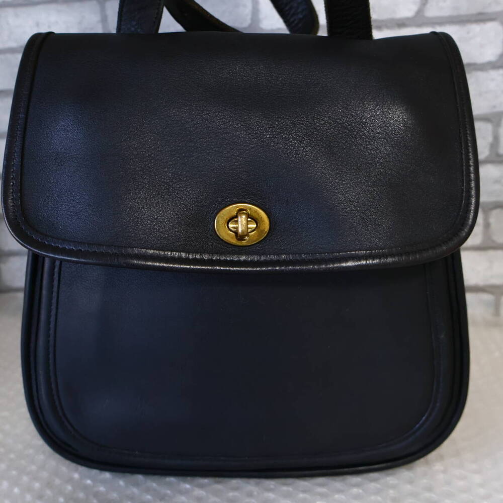 Vintage Coach Side Pack Black Rare Classic Bag - Picture 6 of 9